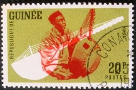 Selo postal definitivo da República da Guiné 1967 Musical Instruments  20Selo postal definitivo da República da Guiné 1967 Musical Instruments  20
