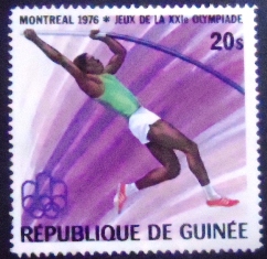 Selo postal da Guiné de 1976 Pole vault