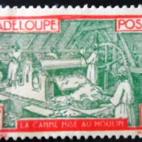 1928 - Sugar cane in the mill 5